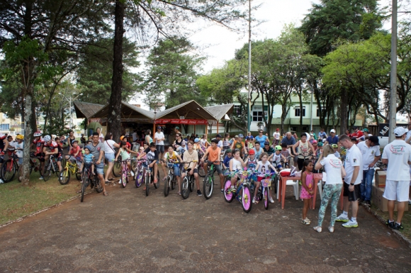 Passeio Ciclístico de Marmeleiro 