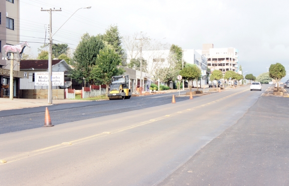 Asfalto na Avenida