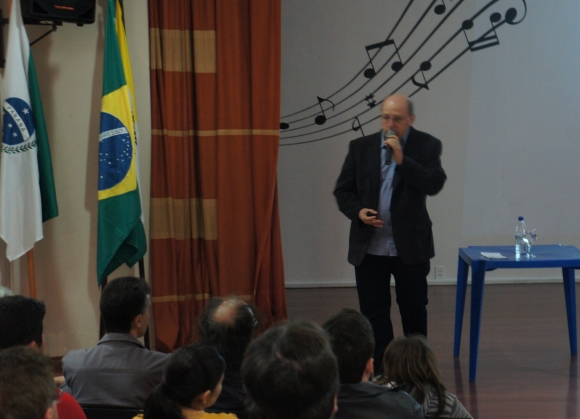 ESTUDO INÉDITO REVELA ESPAÇO URBANO DE MARMELEIRO