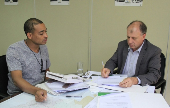 PREFEITO JAIMIR GOMES VIAJA A CURITIBA E RETORNA COM  RECURSOS PARA O MUNICÍPIO