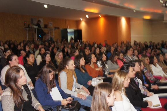 LEITURA SERÁ TEMA DO 8º CONGRESSO MUNICIPAL DE EDUCAÇÃO 