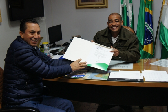 PREFEITO RECEBE NO GABINETE DEPUTADO REICHEMBACH