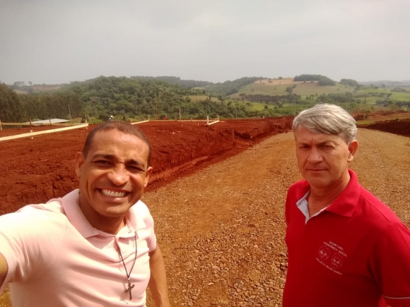 EMPRESA INICIA CONSTRUÇÃO DAS 40 CASAS  