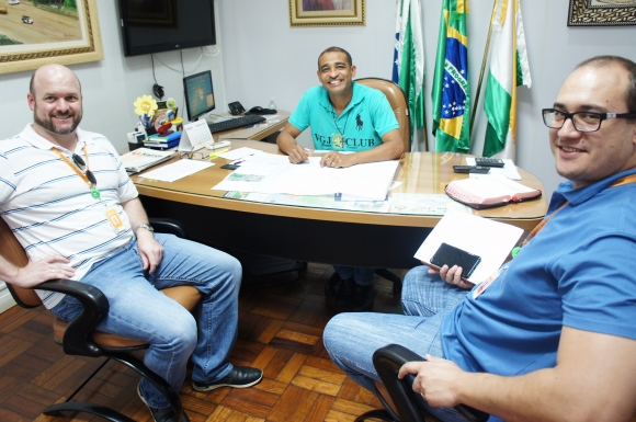 REGULARIZAÇÃO REDE ELÉTRICA NO LOTEAMENTO ZENI