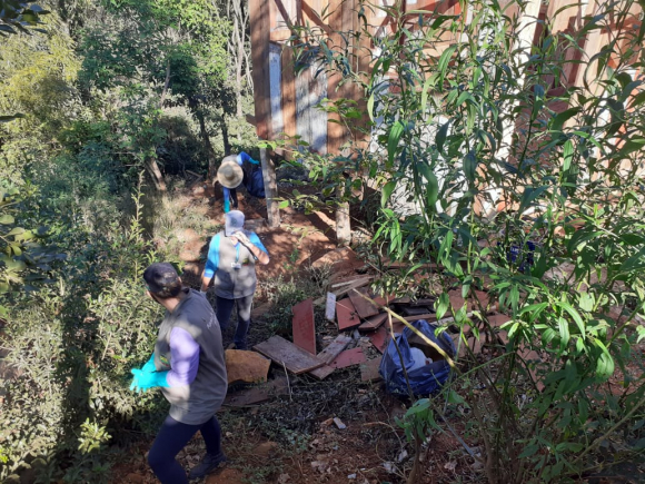 Mutirão de Limpeza no Vila Roma