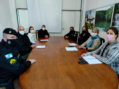 Autoridades debatem aumento de loteamentos rurais irregulares em Marmeleiro