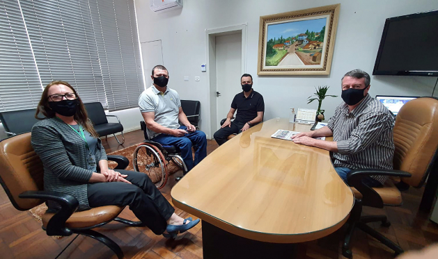 Lideranças discutem projeto de inclusão social para pessoas com deficiência  