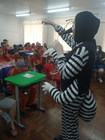 Ação de conscientização ao combate da Dengue 