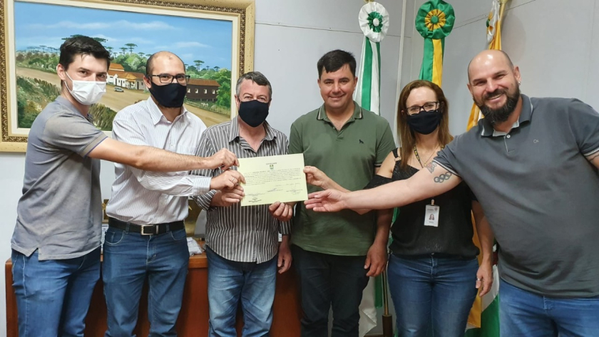 Frigorífico de Marmeleiro Conquista Certificado do CONSAD