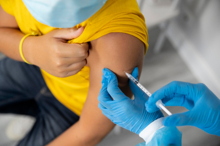 Vacinação infantil da COVID-19
