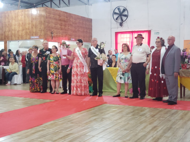 Escolha do Rei e da Rainha da Primavera dos Idosos Intermunicipal