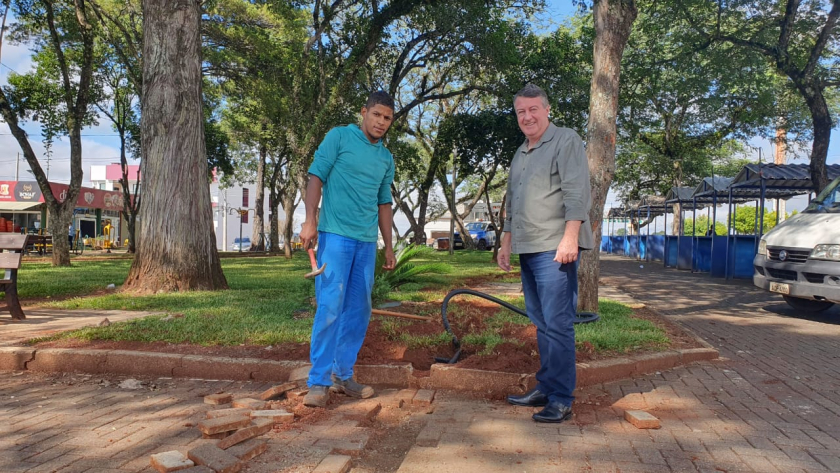Começaram as Obras de Iluminação na Praça da Independência