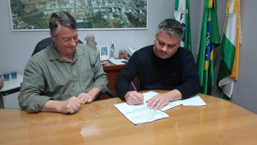 Prefeito assina Ordem de Serviço para Revitalização da Avenida Macali
