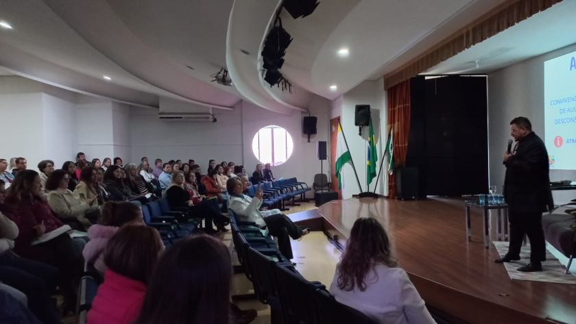 Segundo dia do 12° Congresso Municipal de Educação