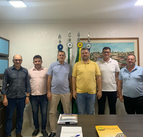 Prefeito Jander visita o Município de Ampére 