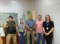 Prefeito Jander recebe novo comandante do Pelotão da Polícia Militar
