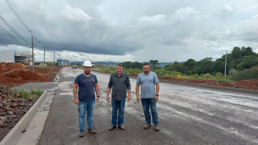 Pavimentação Asfáltica na Marginal da PR-280