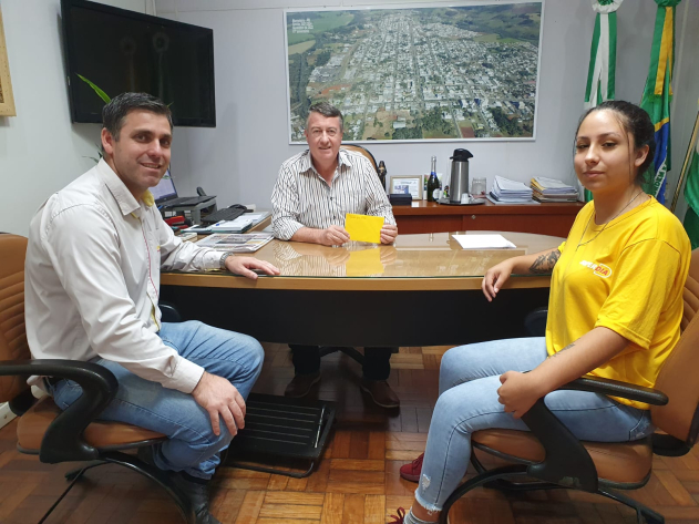 Sábado Inaugura o Super Dia