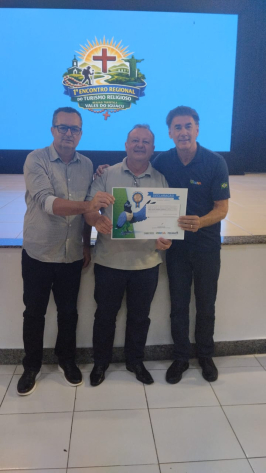 Igreja de Linha São Mateus recebe reconhecimento do Estado como ponto turístico durante encontro de turismo religioso